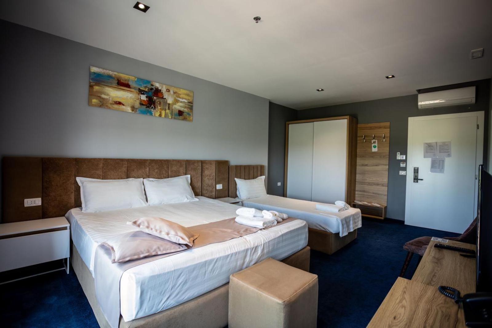 Nuevo Deluxe Hotel Shëngjin