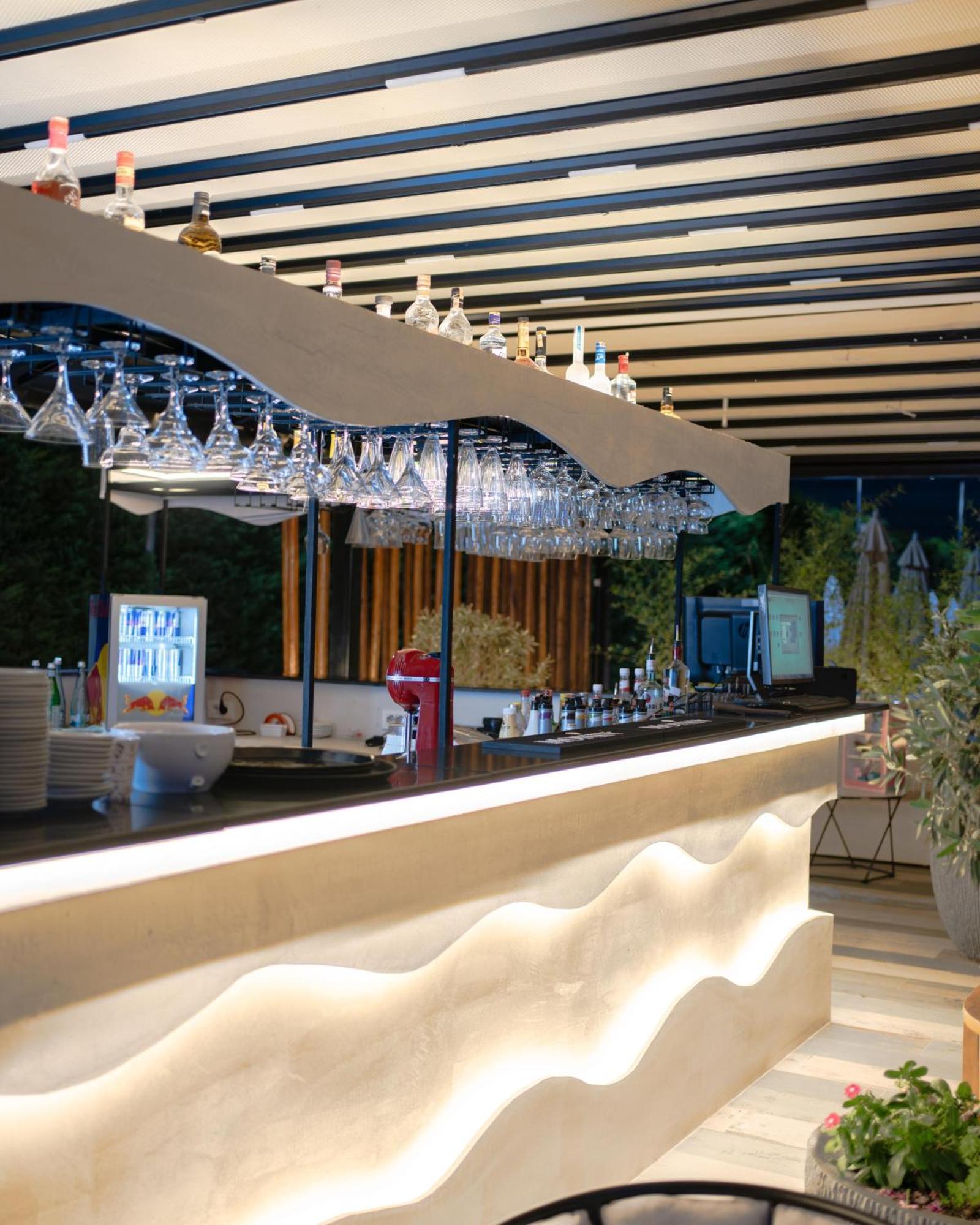 Nuevo Deluxe Hotel Shëngjin